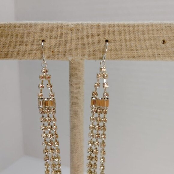 2/$30 Vintage Estate Art Deco Drop Earrings Rhinestone Dangle Silver Tone Bridal - Picture 4 of 5